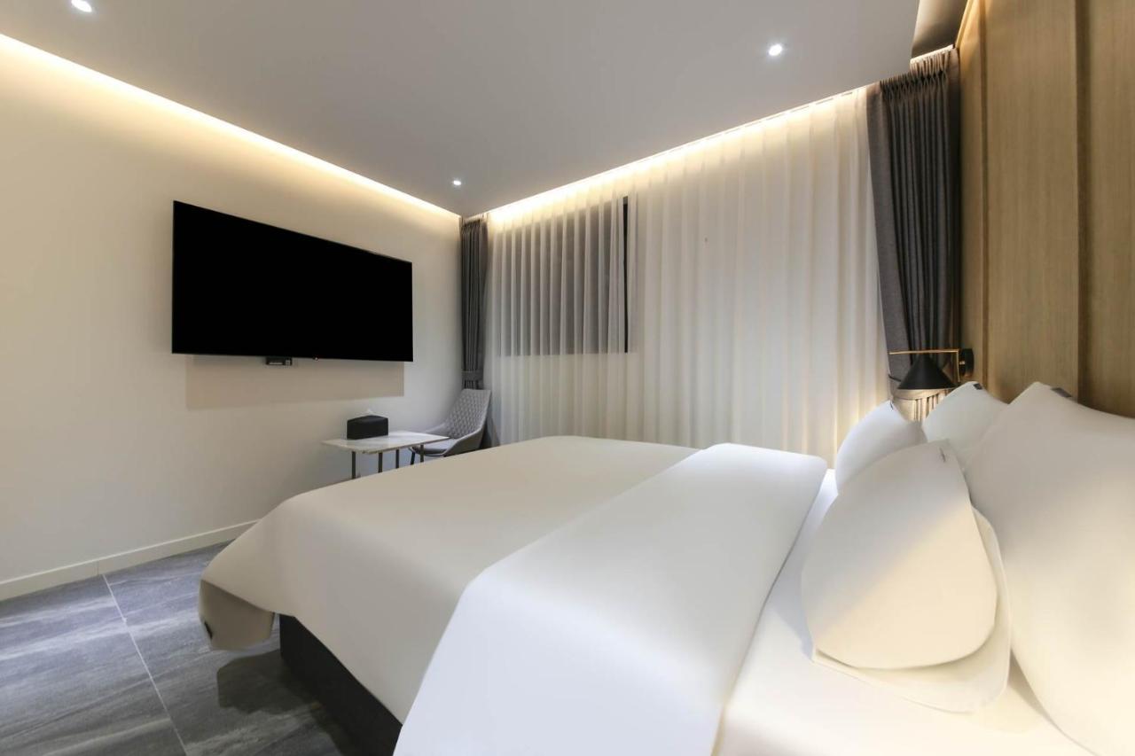 Brown Dot Hotel Pyeonghwa Plaza Mokpo Exterior foto