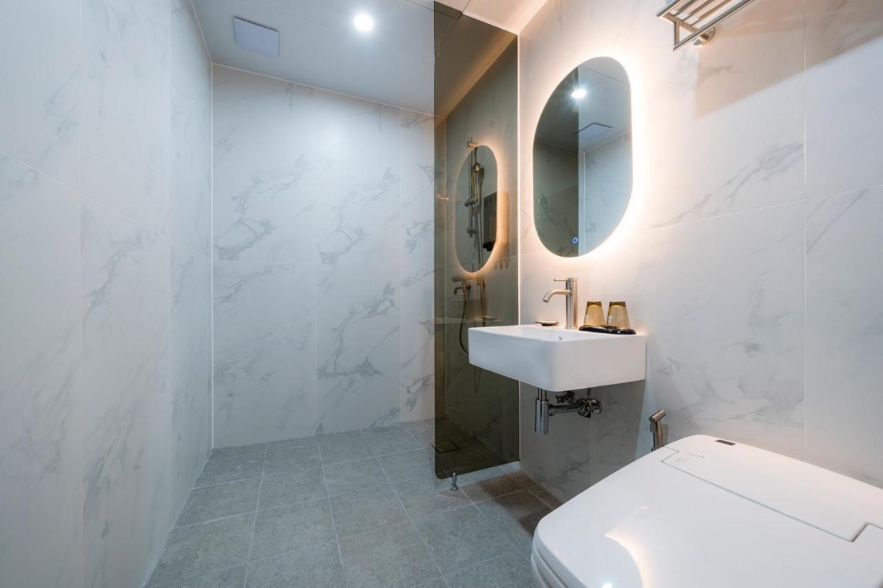 Brown Dot Hotel Pyeonghwa Plaza Mokpo Exterior foto