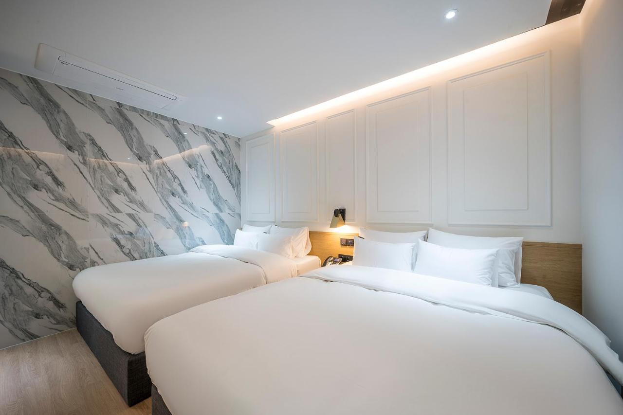 Brown Dot Hotel Pyeonghwa Plaza Mokpo Exterior foto