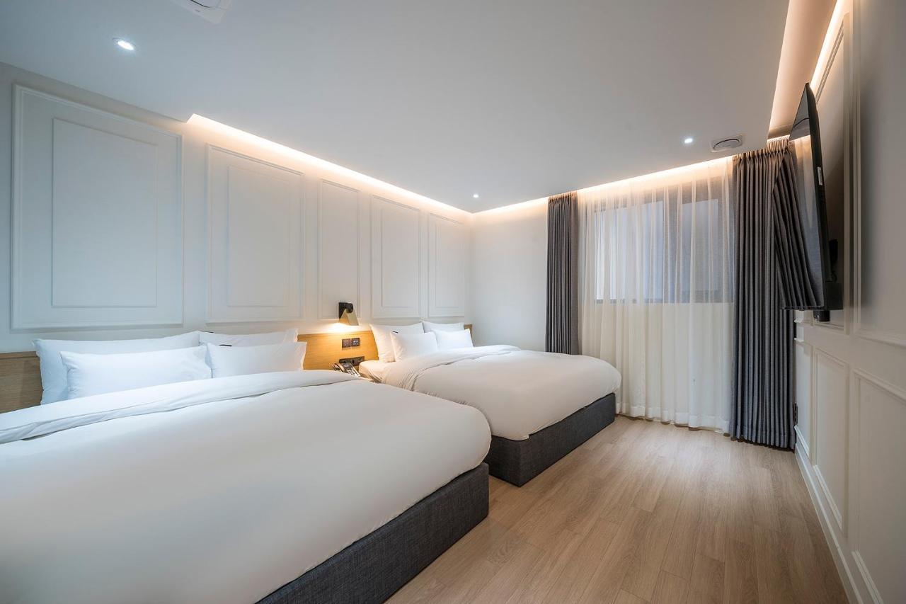 Brown Dot Hotel Pyeonghwa Plaza Mokpo Exterior foto
